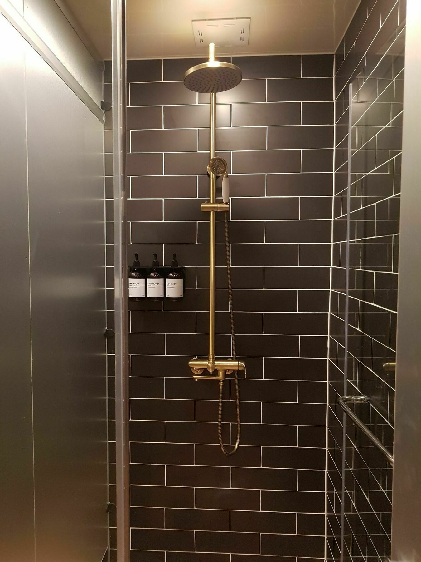 Hostel Single Single Pusan Zewnętrze zdjęcie